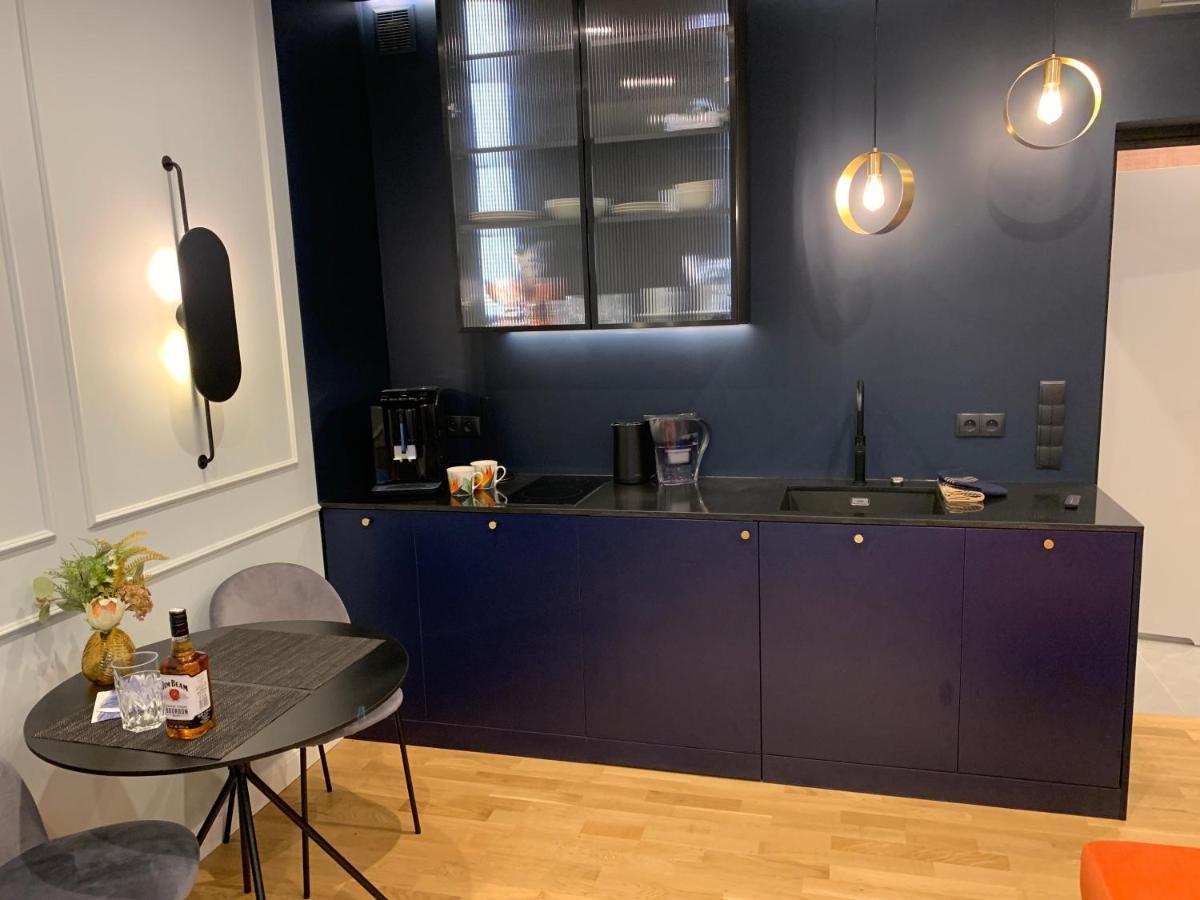 Indygo Apartment Krakau Buitenkant foto