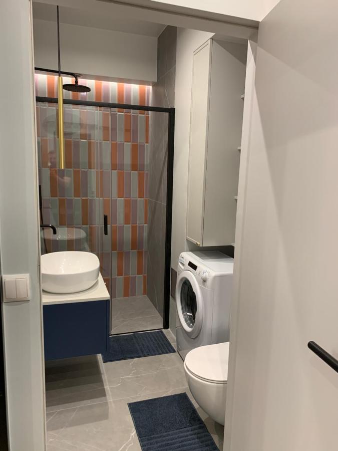 Indygo Apartment Krakau Buitenkant foto