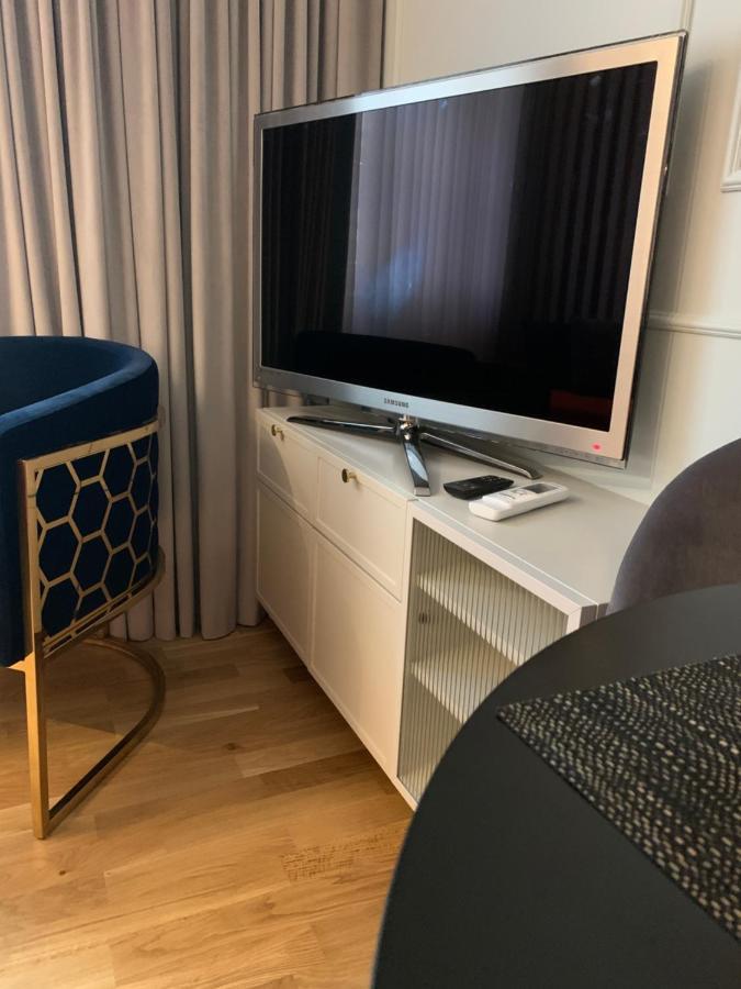 Indygo Apartment Krakau Buitenkant foto