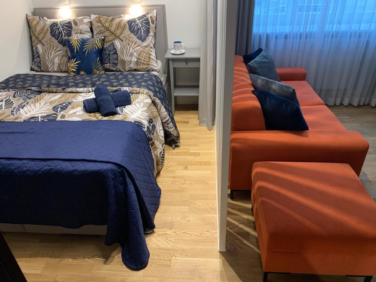 Indygo Apartment Krakau Buitenkant foto