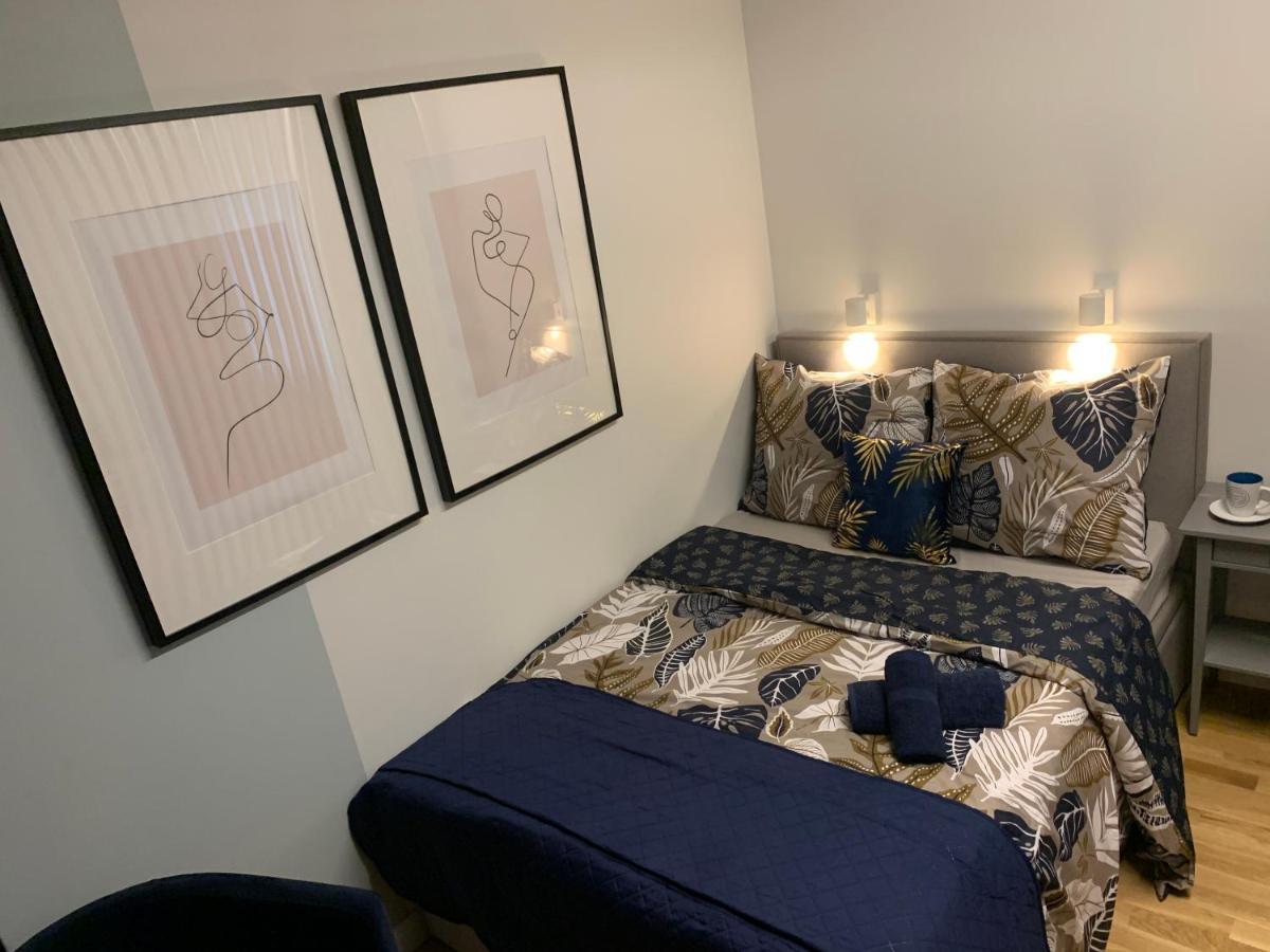 Indygo Apartment Krakau Buitenkant foto