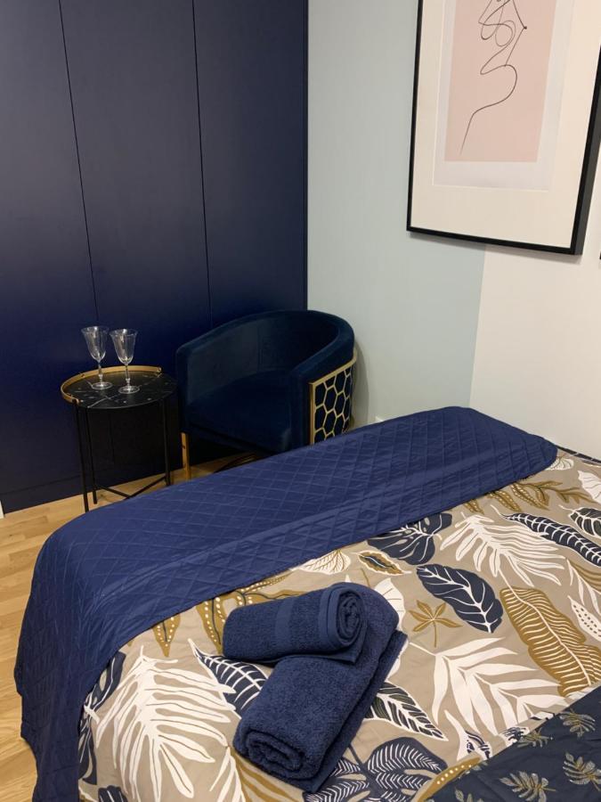 Indygo Apartment Krakau Buitenkant foto