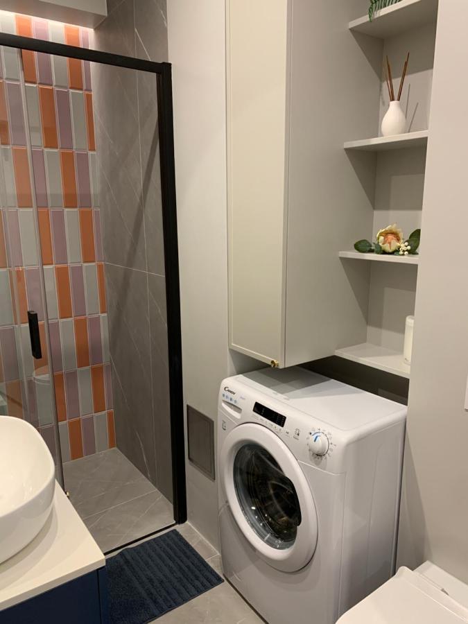Indygo Apartment Krakau Buitenkant foto